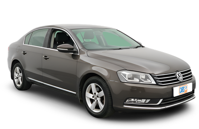 Volkswagen Passat-img